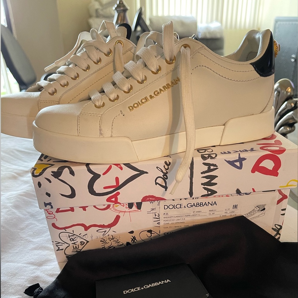 Dolce and Gabbana women’s sneakers